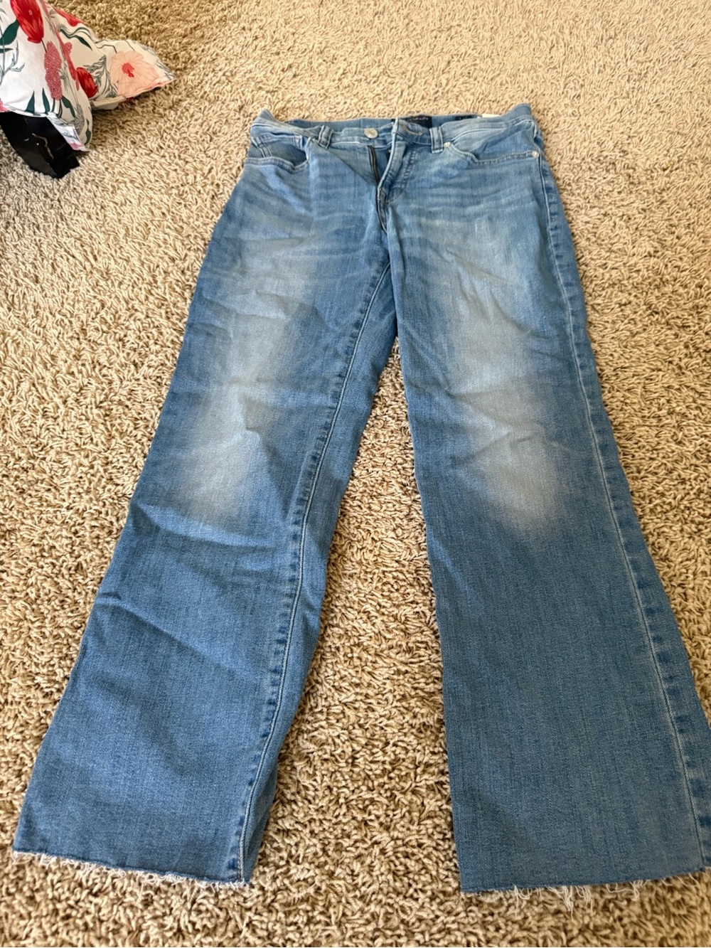 lucky brand cropped jeans